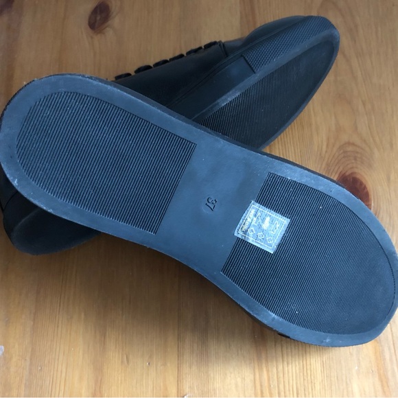 Matt and Nat Black Vegan Lace Up Sneakers - Picture 4 of 7